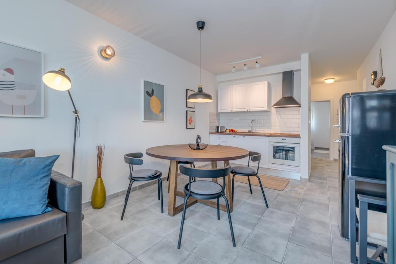New And Chic Place Near Old Town Of Trogir Exterior foto